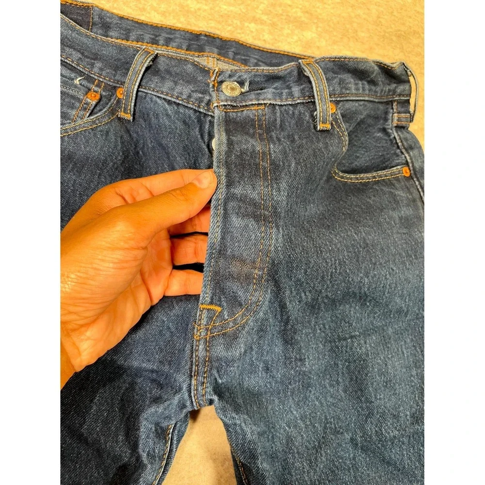 Levi's‎ 501 Jeans Mens 35x33 Blue Denim Cotton 5-Pockets Button Fly Straight Leg
